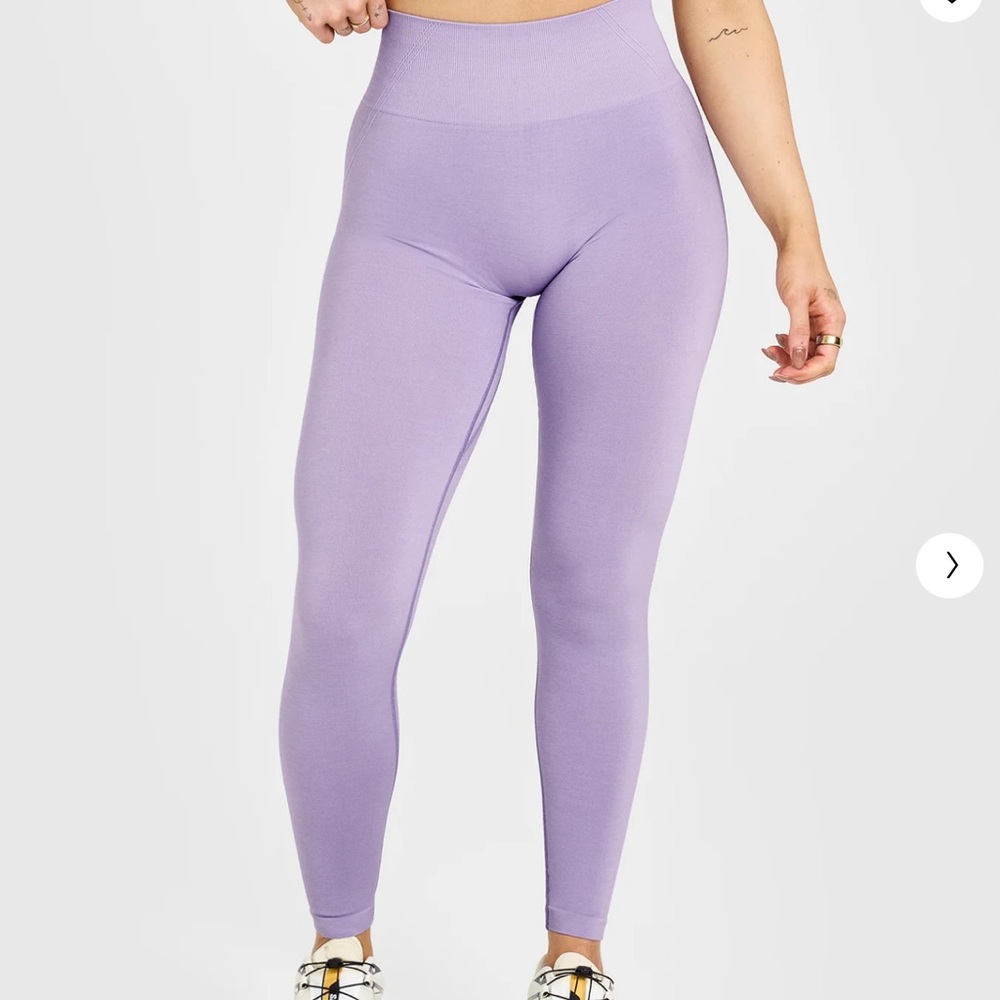 NWT effortless leggings long size M